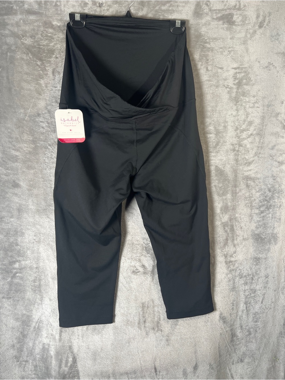 Ingrid & Isabel Black Maternity Capri Leggings